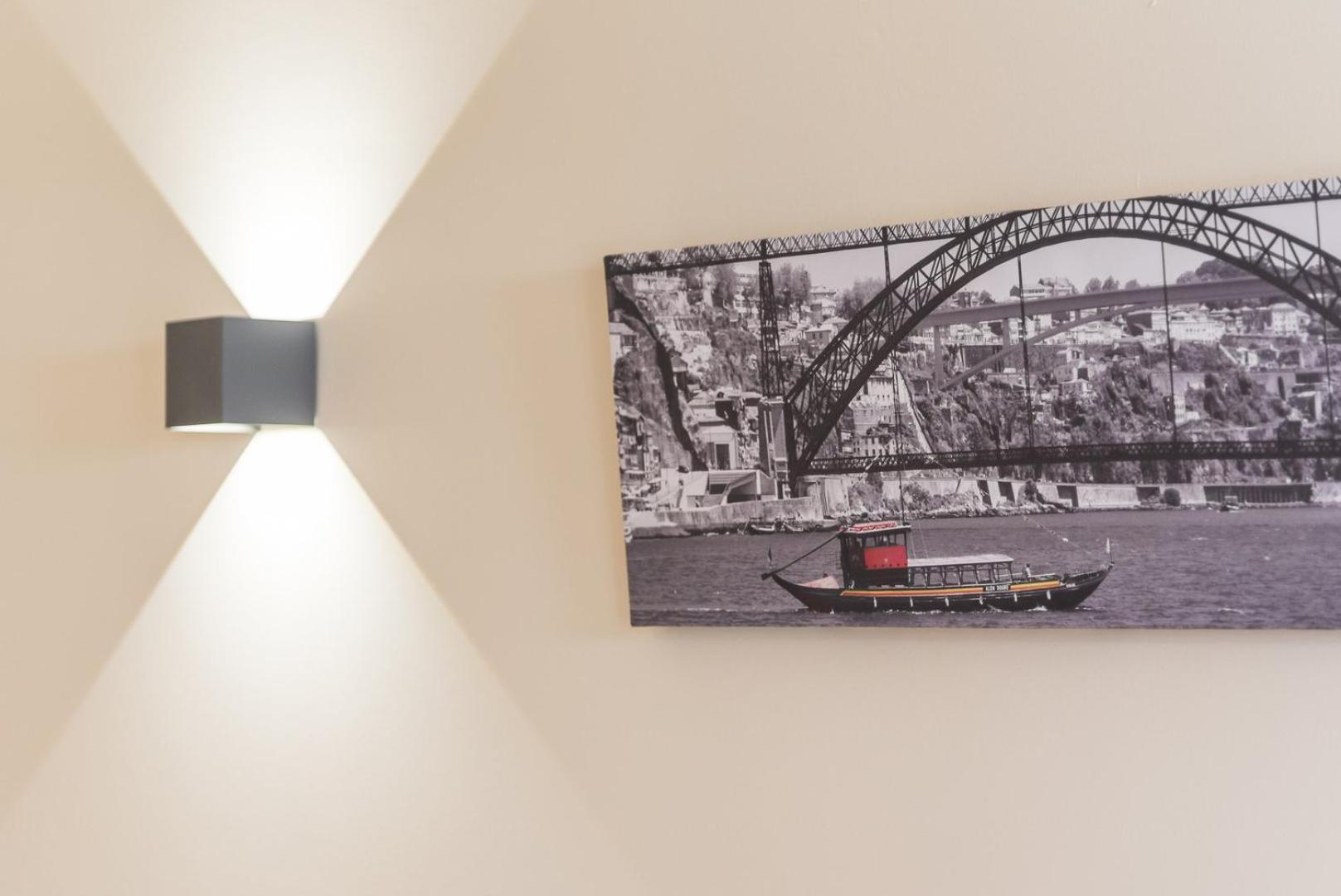 Guestready - October Tide Apartment Porto Bagian luar foto