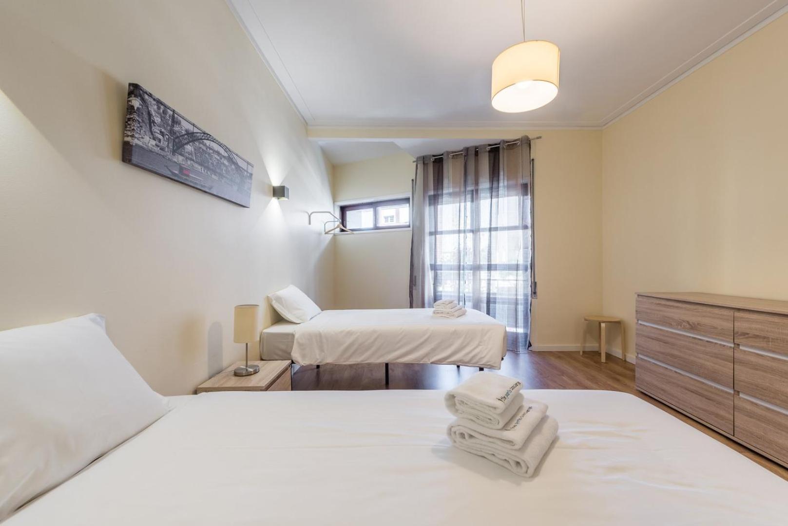Guestready - October Tide Apartment Porto Bagian luar foto